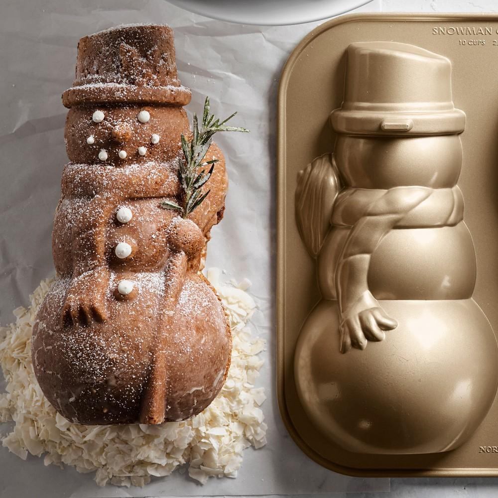 Nordic Ware Non-Stick Cast Aluminium 3D Snowman Pan | Williams